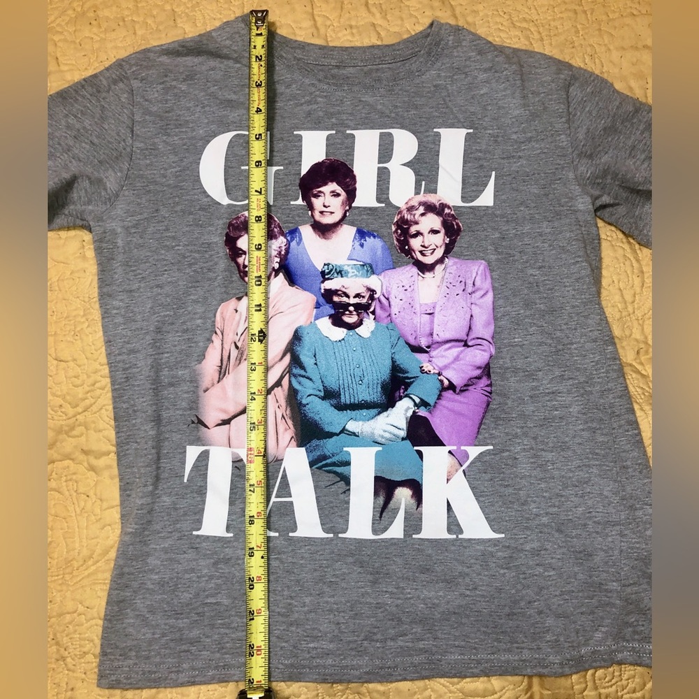 Golden Girls Top 💜 - Picture 6 of 7